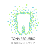 Tona Regueiro Dentista De Familia logo